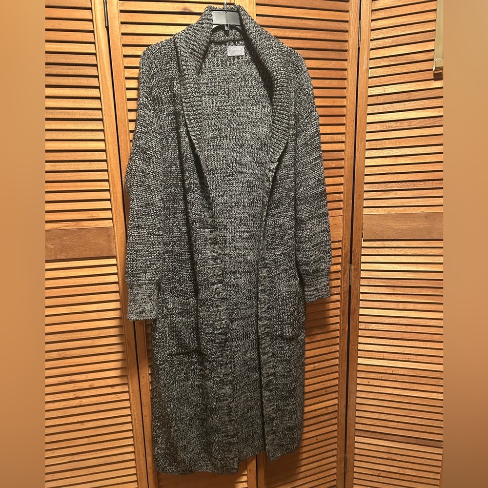 K.Jordan Black and Gray Shawl Collar Long Knit Open Front Sweater/Coat
